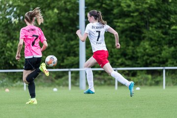 Bild 113 - wBJ SV Wahlstedt - SV Steinhorst/Labenz : Ergebnis: 0:1
